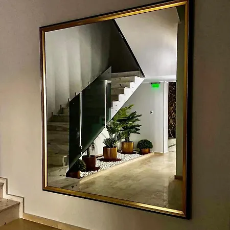 Senior Apartment- 3 Room- Luxury Apartamento *